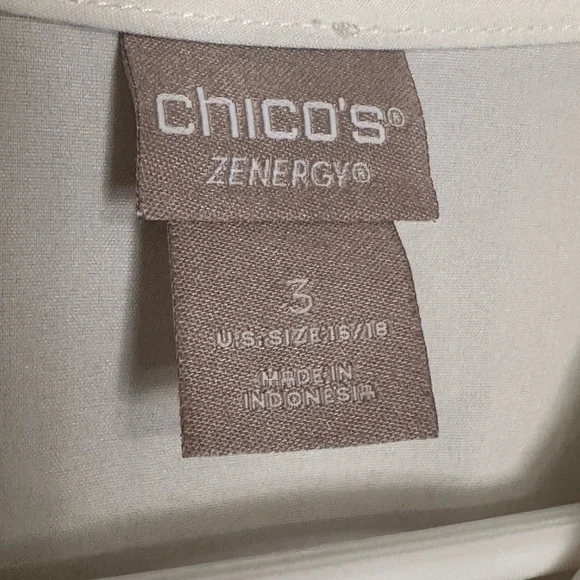 Chico's Zenergy Mesh Panel White Zip-Front Active Lightweight Jacket - Picture 3 of 4